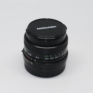 Objectif macro Miranda 1:2,8 24 mm avec bouchons - Objectif grand angle avec monture Pentax K (monture PK) - Très bon état