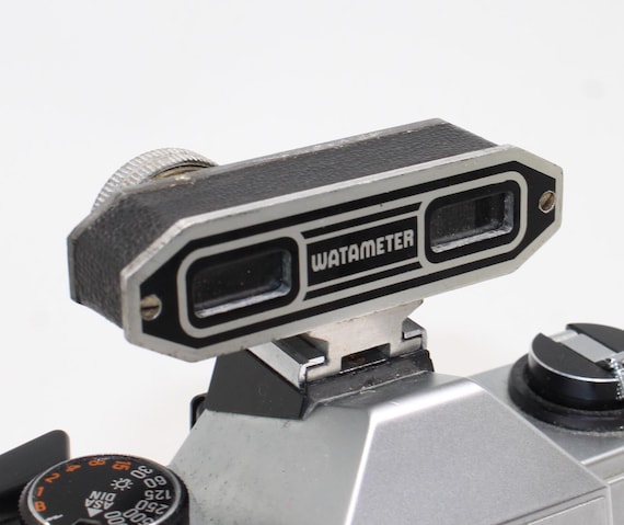 1950s Watameter Cold Shoe Viewfinder Camera Rangefinder with case in metres – Working