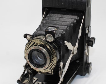 1933 Ensign Selfix 20 Folding Camera 120 Film with art-deco chrome finishes and case