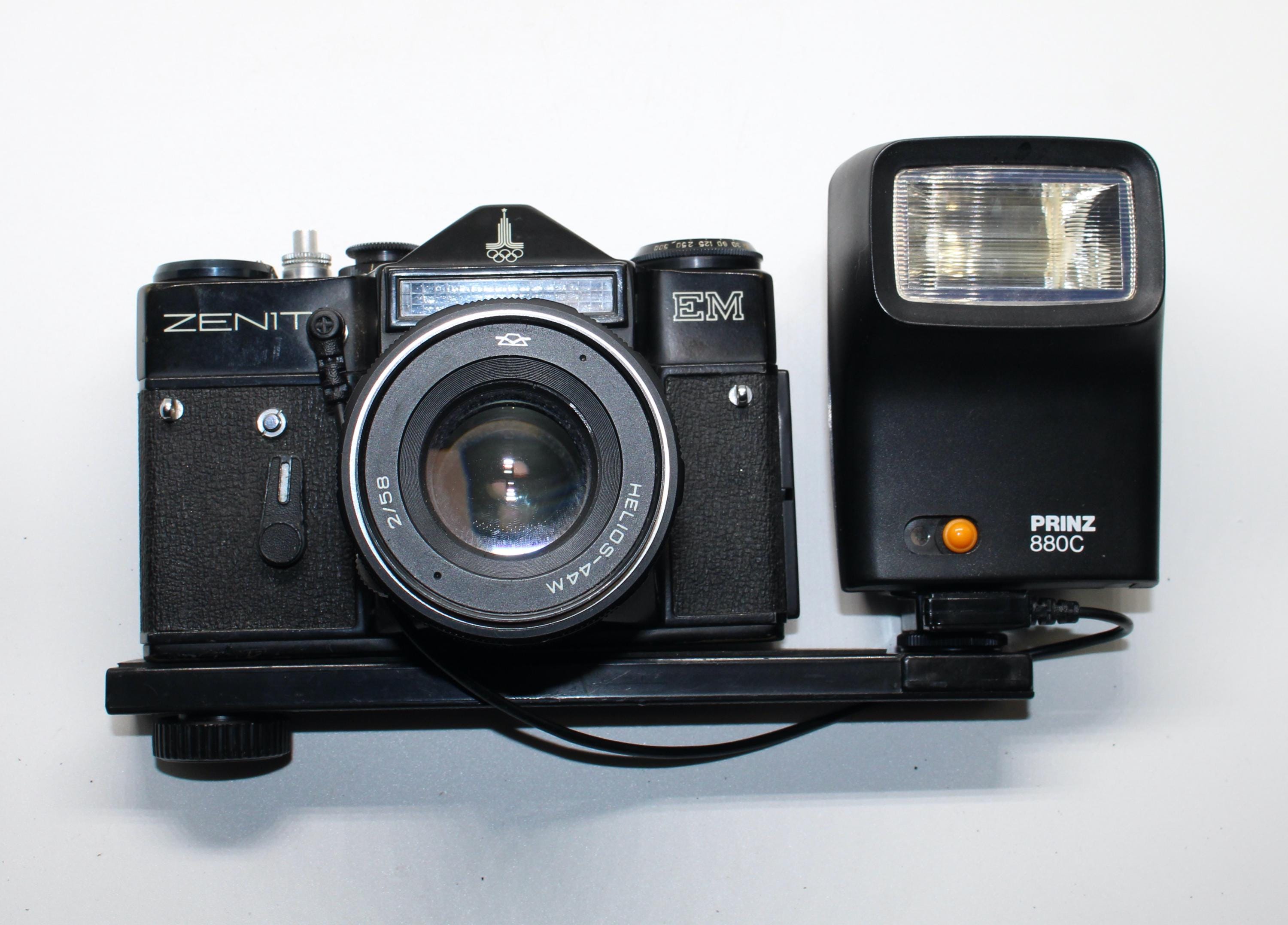 Zenit em - Etsy 日本
