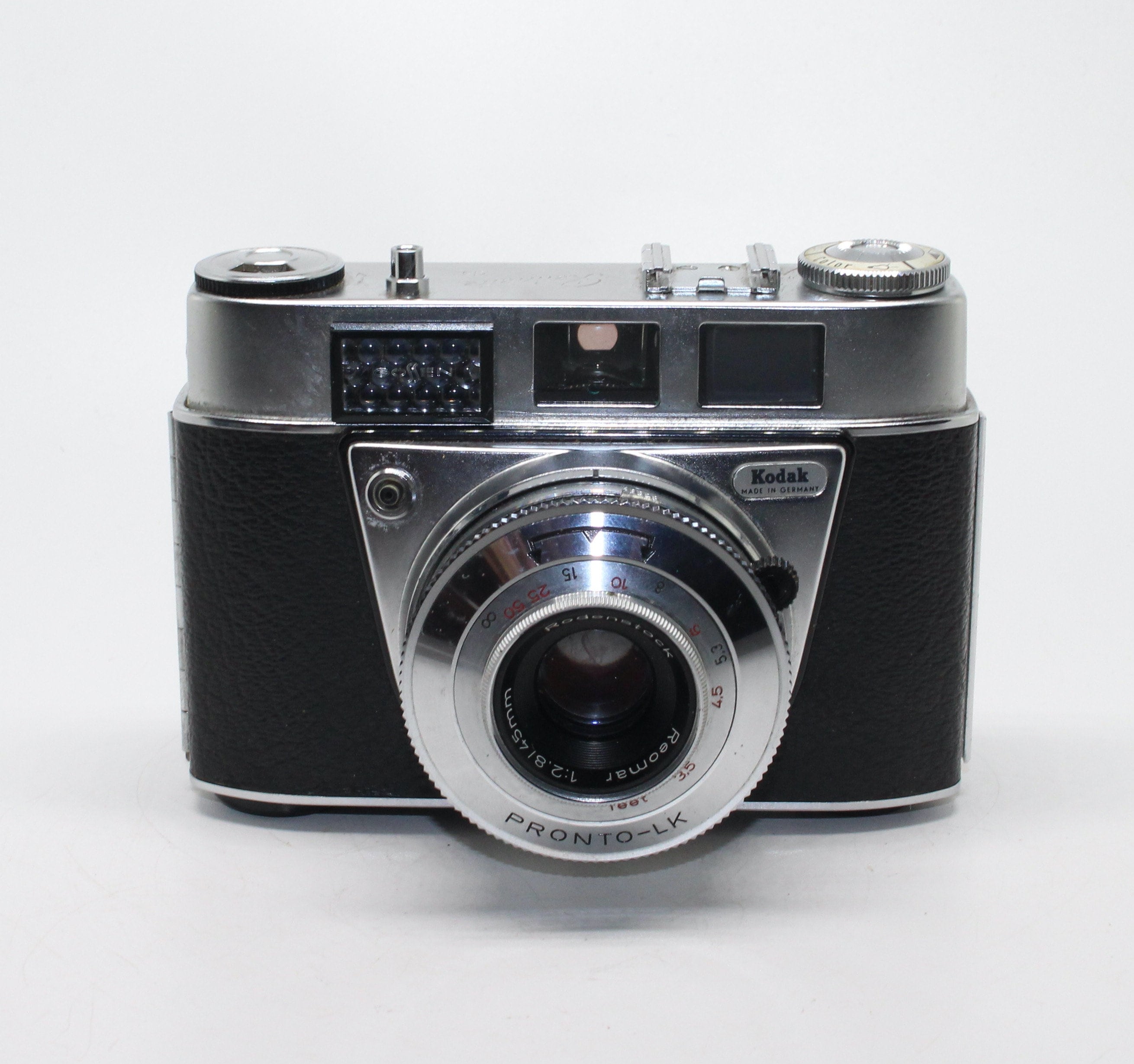 APPAREIL PHOTOS KODAK - MODÈLE RÉTINETTE PRONTO LK DANS SON ÉTUI
