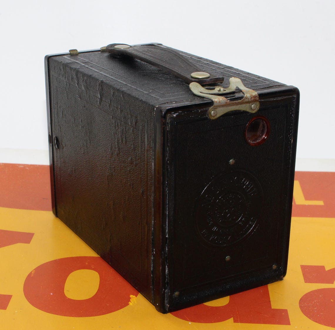 Vintage Kodak No. 2 Brownie Box Camera Model F (c. 1925) - Working ...