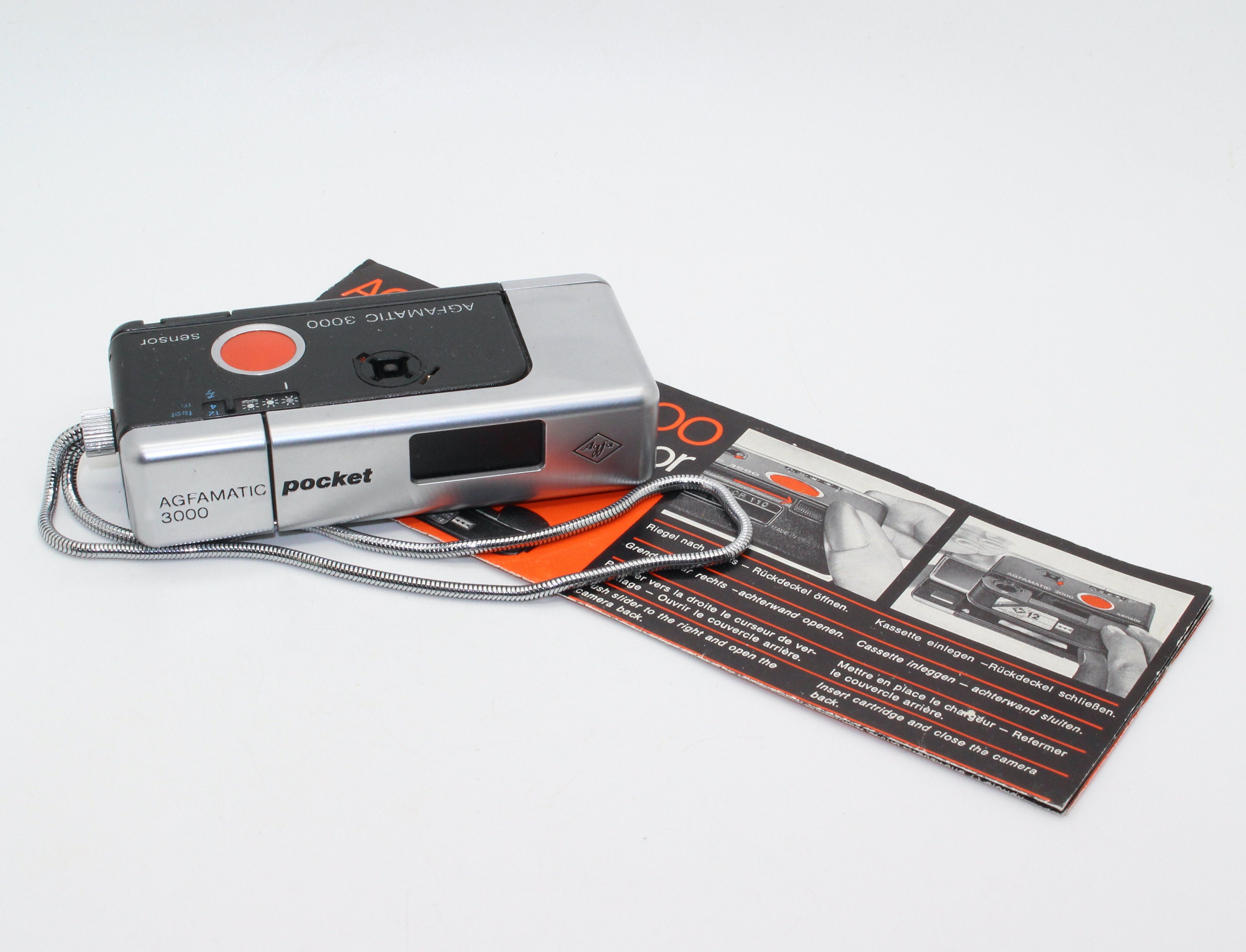 Agfamatic 3000 Sensor Pocket 110 Film Camera With New Lomography