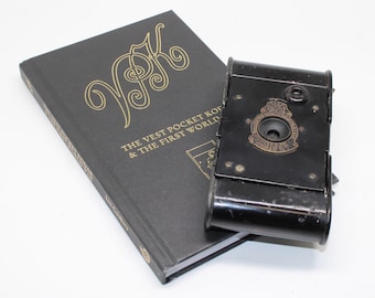 Antique 1916 Vest Kodak Pocket Autographic 'Soldier's camera' with case and history book