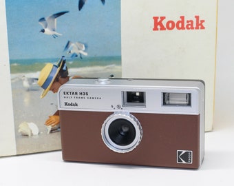 Kodak Ektar H35 Half Frame 35mm Film Reusable Brown Compact Camera – Retro Vibes – 22mm Lens