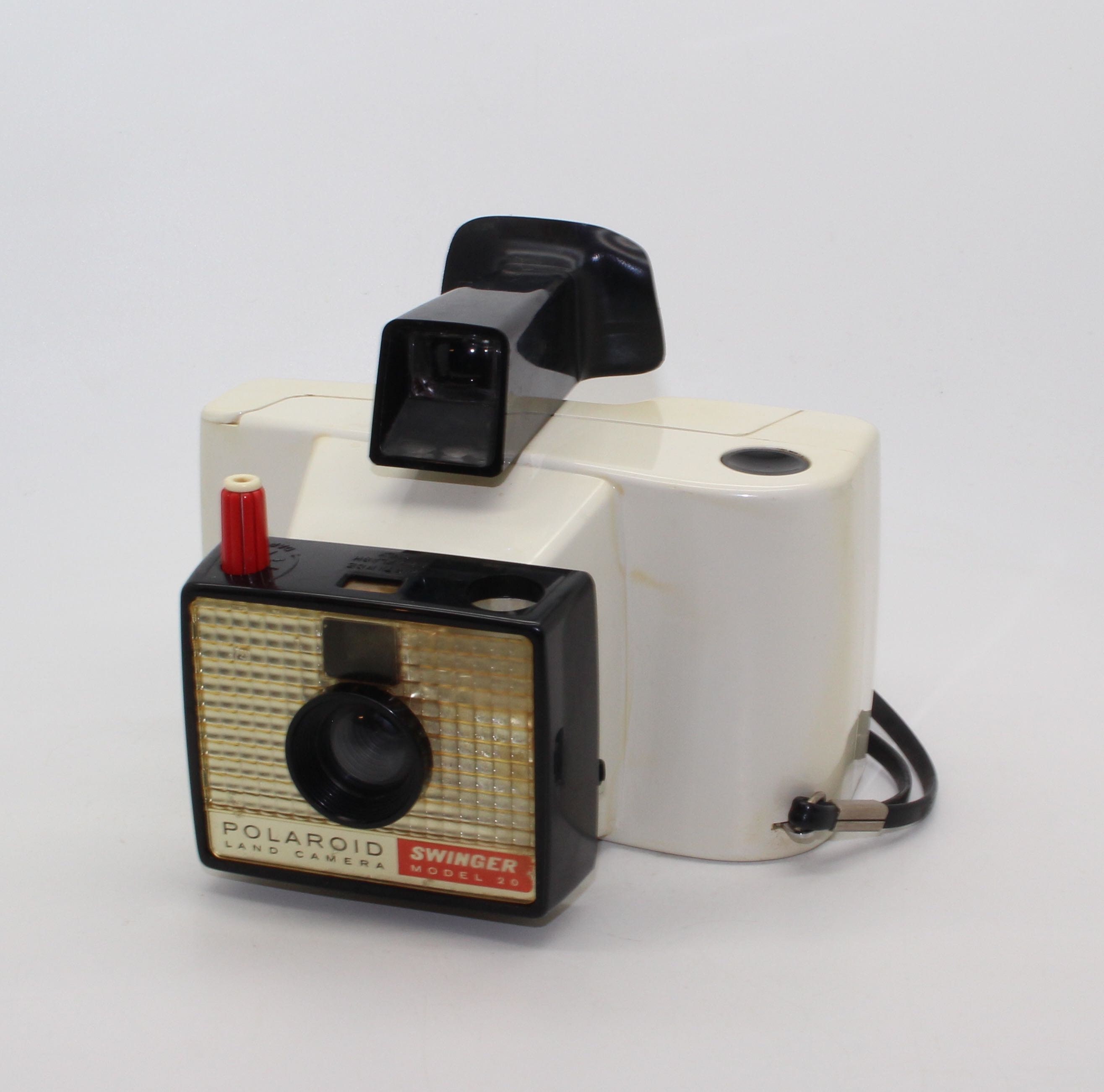 Polaroid Land Camera Swinger Model 20 Good Condition