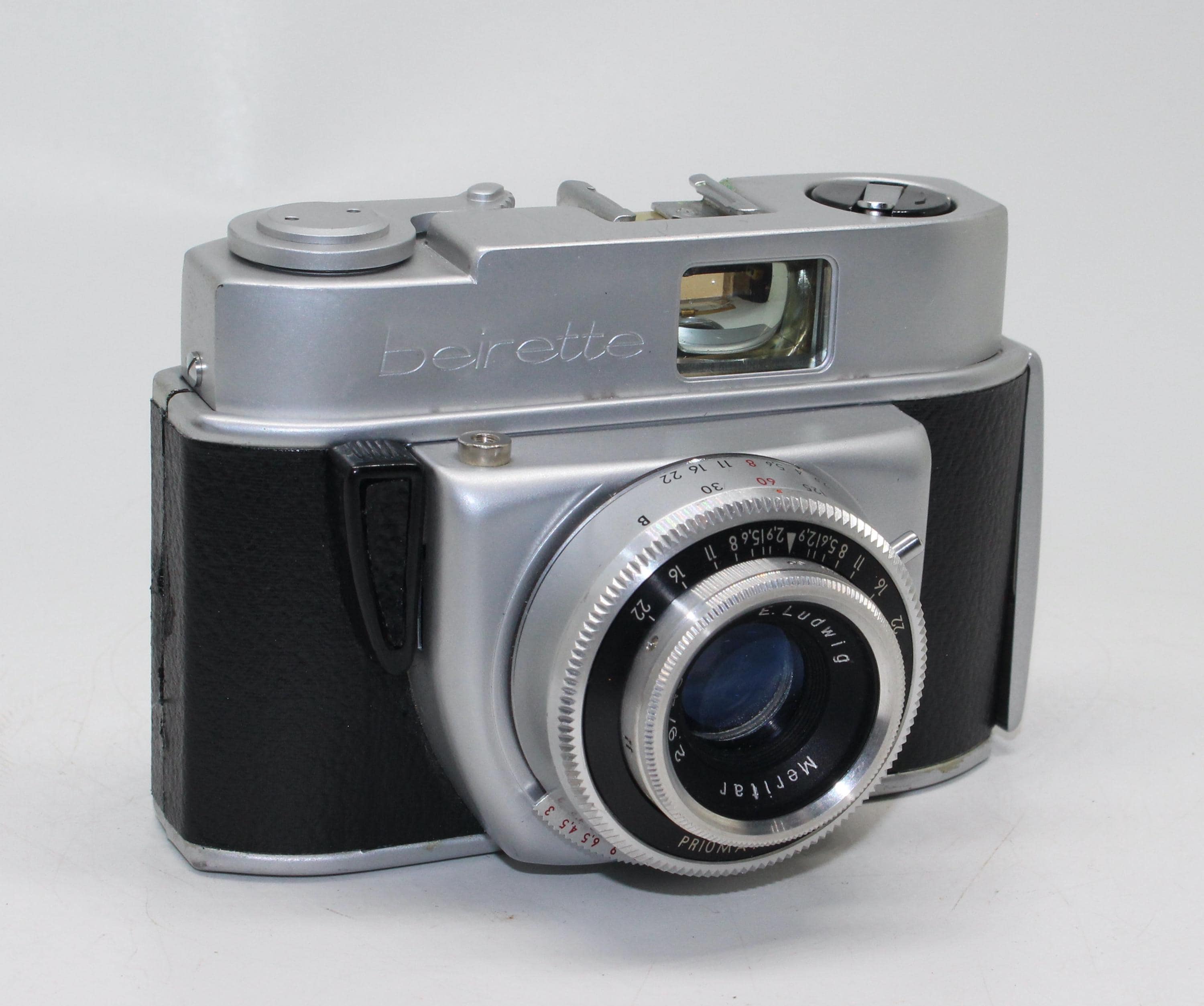 35mm – 昭和レトロ35mmカメラ 1953年製 オリンパス35-Ⅳジャンク 路地