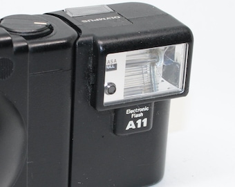 Vintage Olympus XA XA2 35mm Camera Lot With A16 A11 Flash Lot