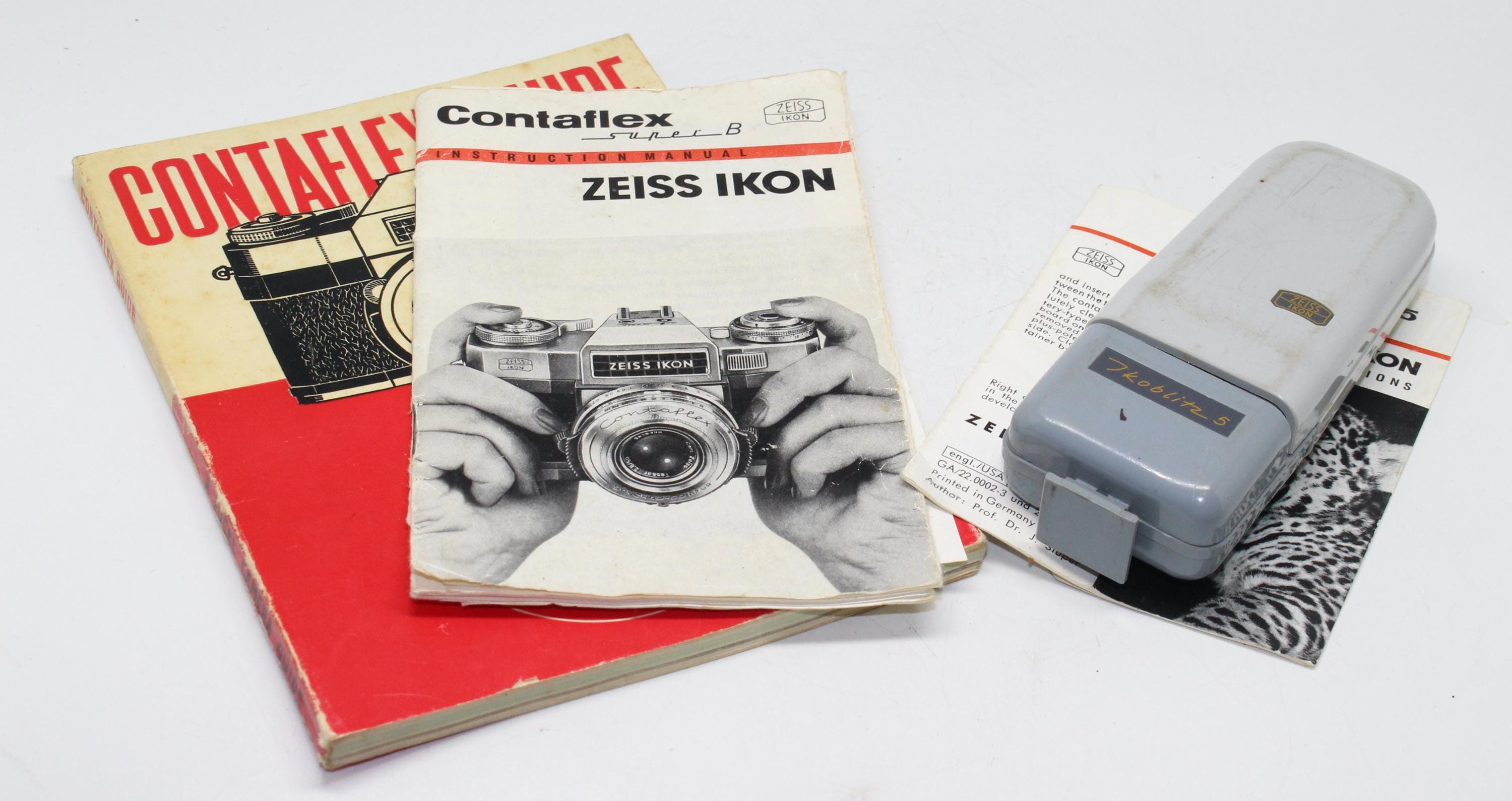 ツァイス・イコン コンタフレックス スーパー B: 35 mm フィルム一眼
