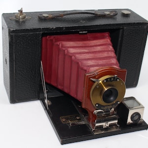 Eastman Kodak No. 3 Folding Brownie Camera: 1907 Antique with Red Bellows