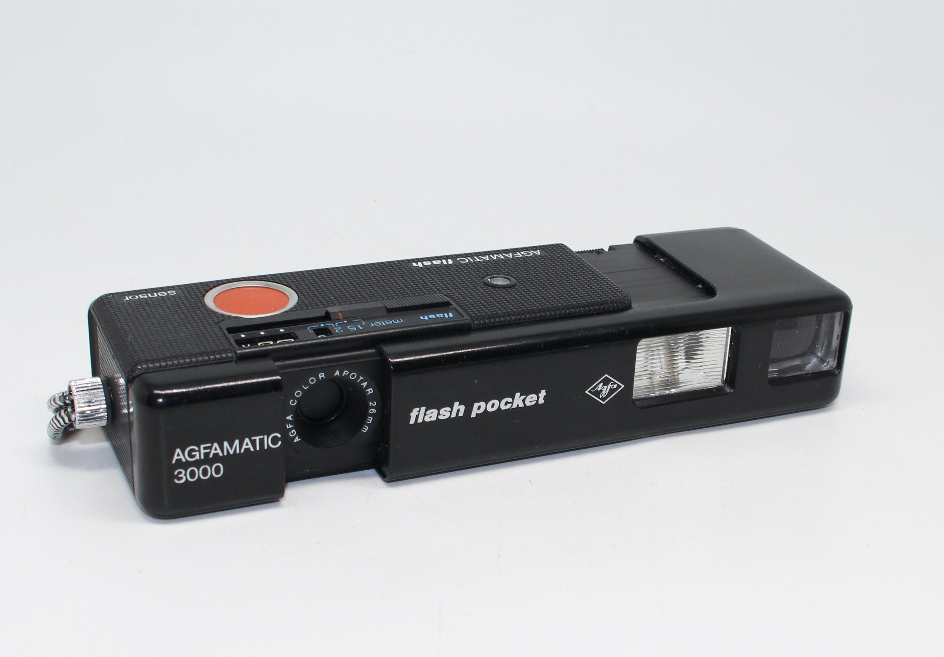 フィルムカメラ Olympus AGFAMATIC 3000 G05-0428-28ID Agfamatic 3000 Flash Sensor Pocket 110 Film Camera With New