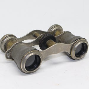 Vintage Compact Pocket Opera Glasses Binoculars in case – Very good condition - Perfect for a theatre and sport fan