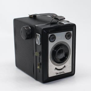 フェラーニア ゼータ・デュプレックス2　イタリア製ブローニー判Boxカメラ il_300x300.6158928728_3n6i.jpg