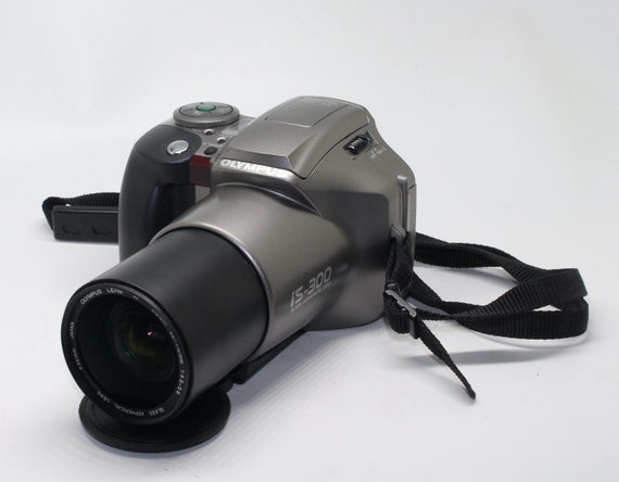 Amazon.com : OM SYSTEM OLYMPUS XZ-10 iHS 12MP Digital Camera
