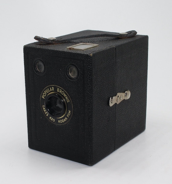 【アンティーク】コダック ブラウニー フラッシュ シックス 20 Kodak Brownie Flash Six-20 Camera c.1930-1940 | S16 Home