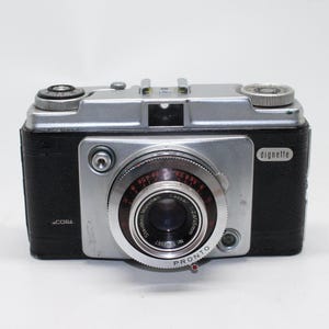Dacora Dignette 35mm Viewfinder Camera with original case c.1958 – Very good condition and tested
