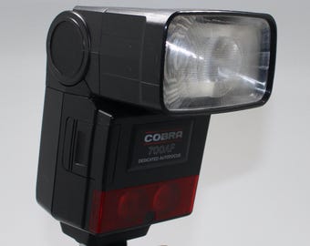 Flash vintage Cobra 700AF per reflex Nikon AF 35 mm