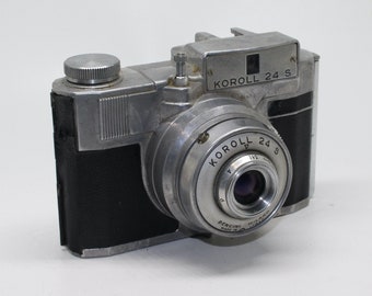 Koroll 24 S by Bencini 120 film Half-Frame Viewfinder camera with working shutter – c. 1950s - Good condition and working