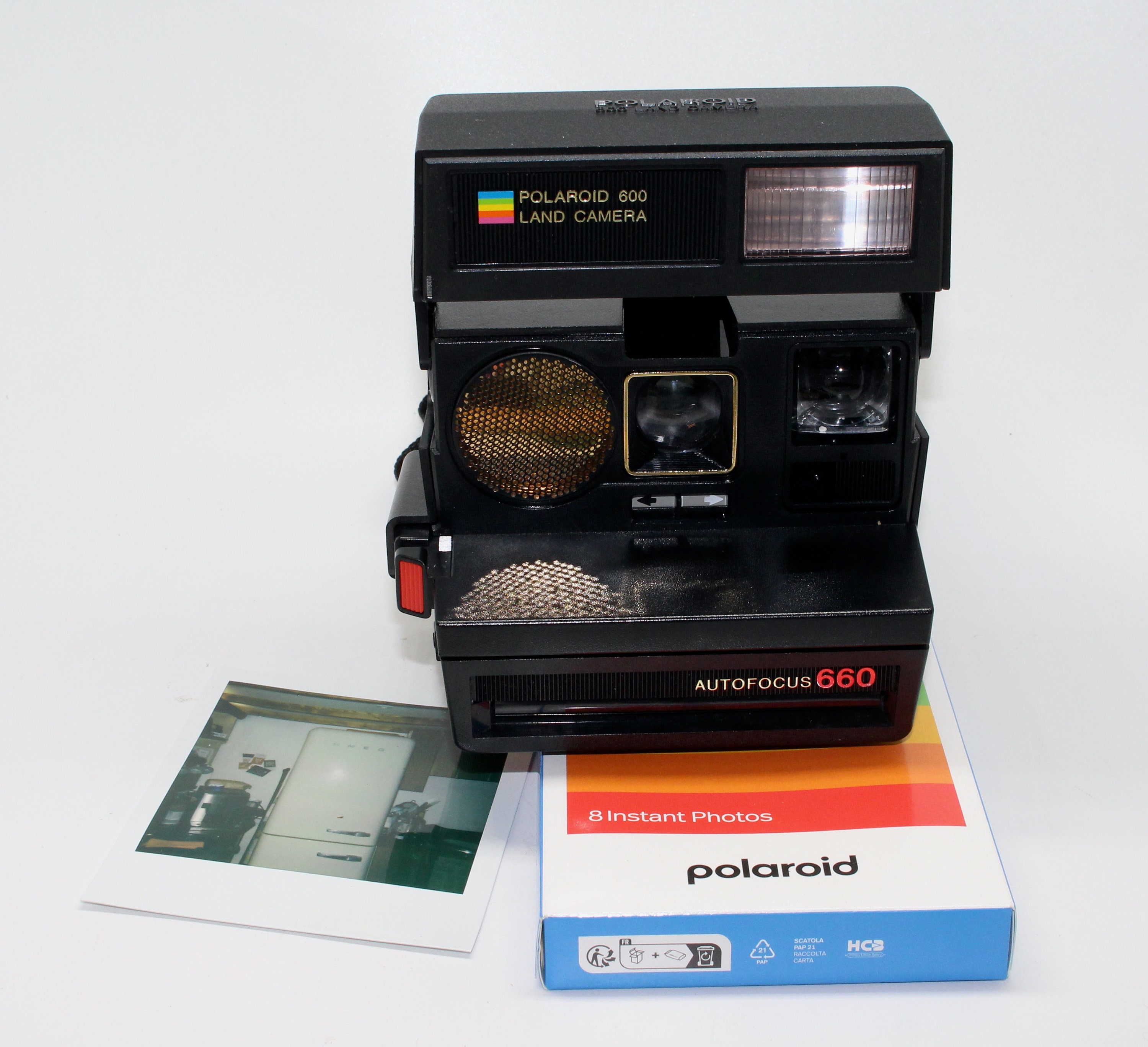 Polaroid Sun 660 Auto Focus Instant Camera With Brand-new Polaroid