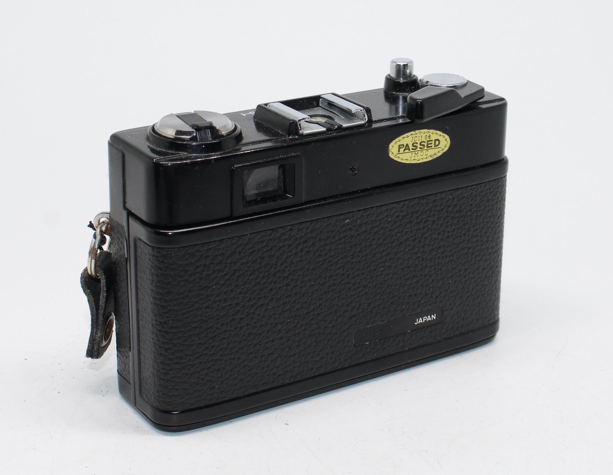 1982 Minolta Hi-matic G2 35mm Compact Camera With Flash and Box ...