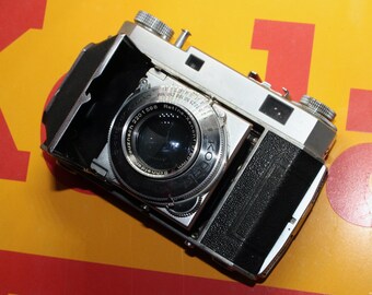 コダック レチナ II レンジファインダーカメラ：35 mm フィルム