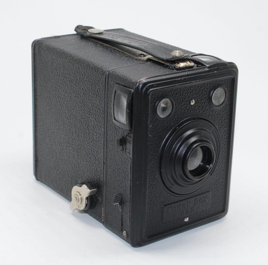 1936 Camera 1936 Kodak Box 620 (model A) Camera - Made by Kodak AG, Stuttgart ...
