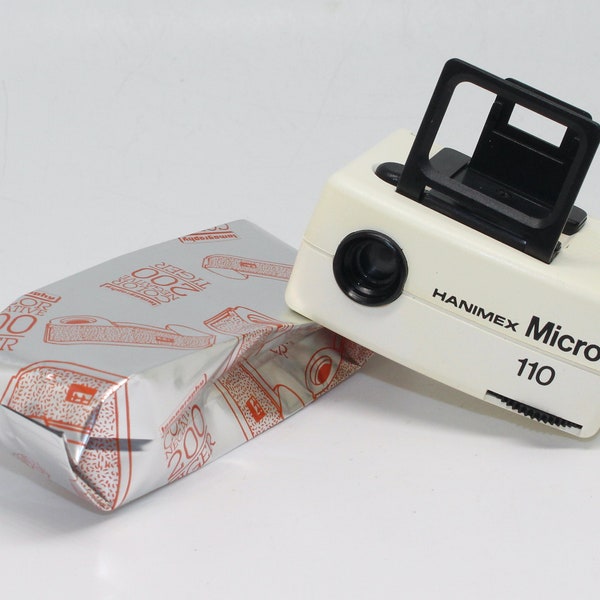 Retro Halina Micro 110 Film Point and Shoot Pocket Camera supplied with a brand-new Lomography film – c. 1980's