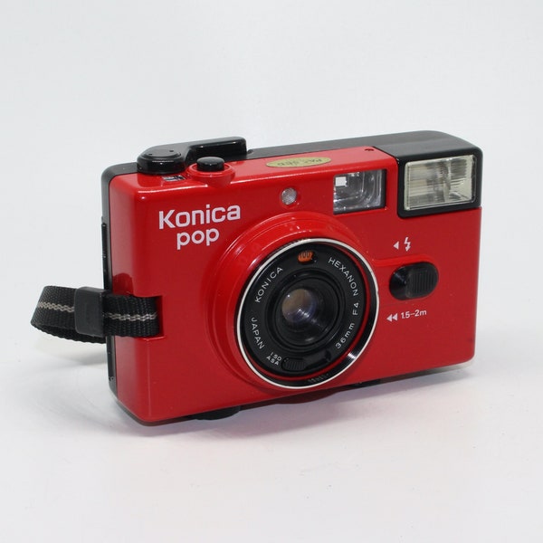 Konica Pop 35mm Red Compact Camera with case and manual – Very good condition and tested c.1982