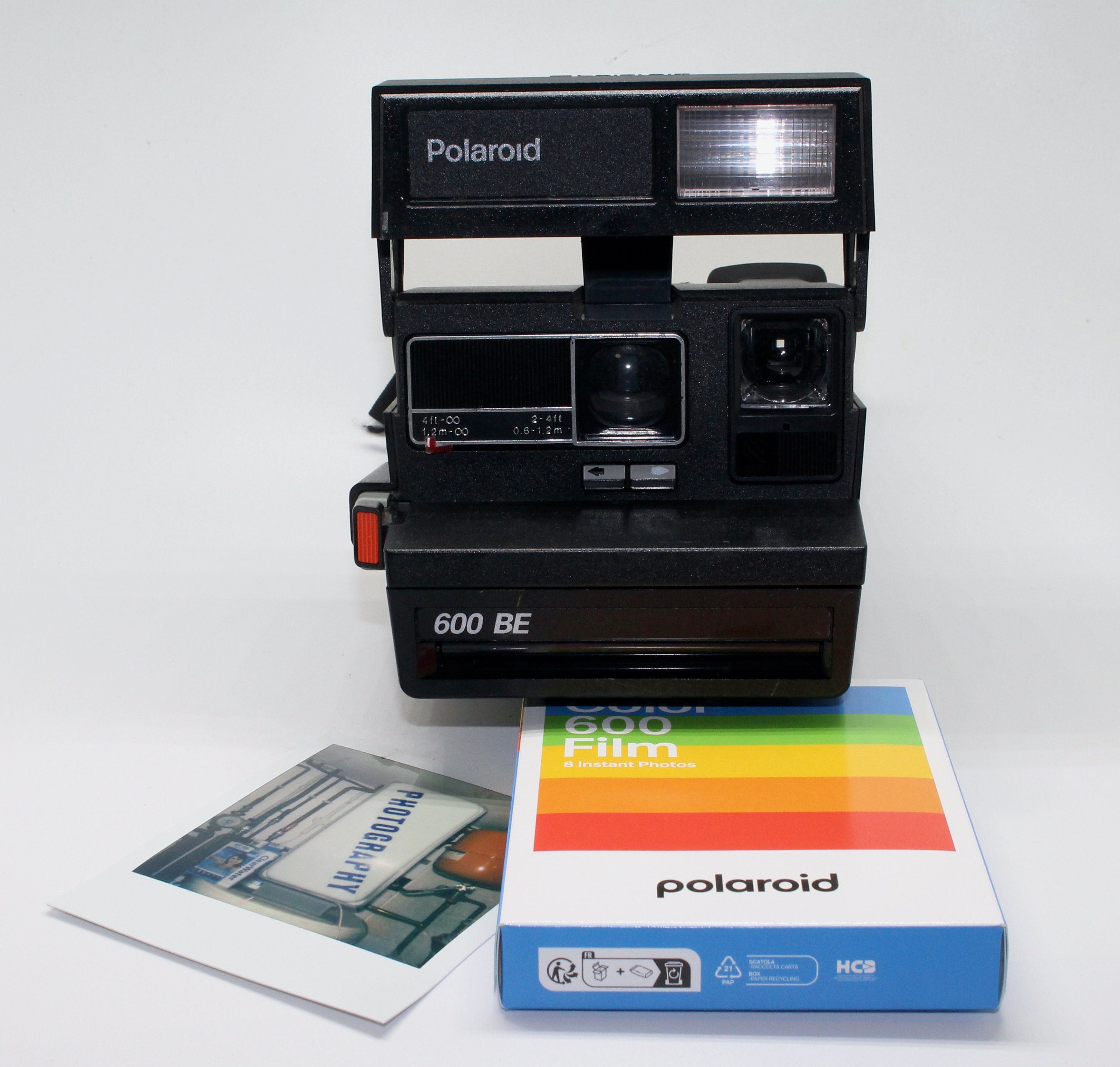 La Polaroid instantánea más pequeña del mundo no es un juguete, es real