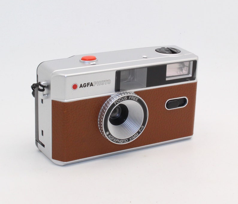 AGFA 35mm Film Reusable Compact Camera in Brown with case