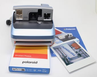 Vintage Polaroid One600 Instant Camera with new pack film and manual - Tested