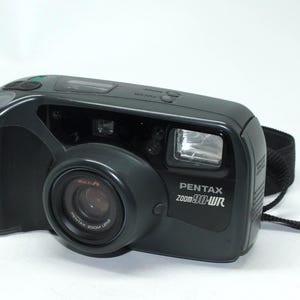 Pentax Zoom 90 WR Quartz Date: 35mm Film Camera, Weather Resistant
