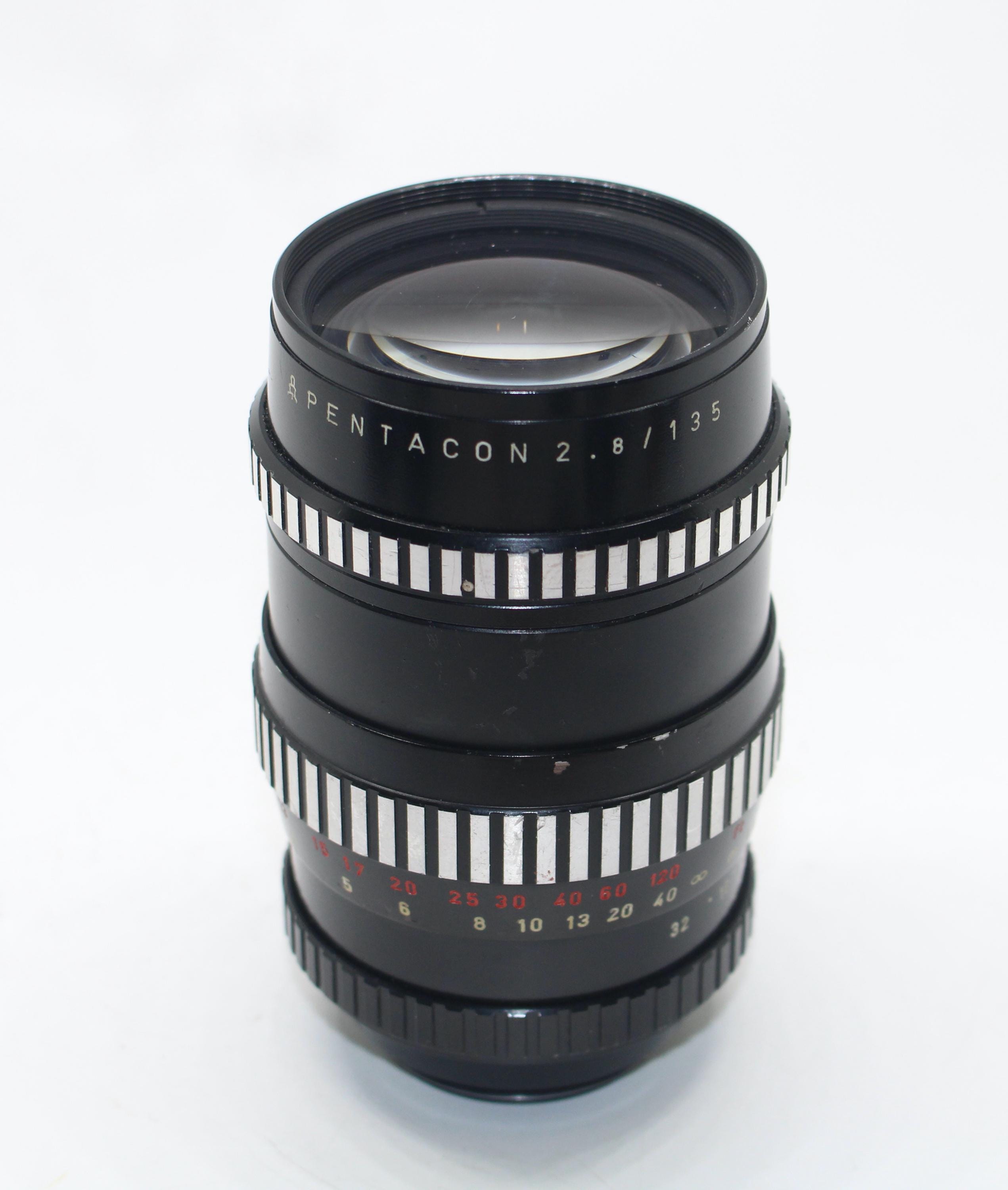 ペンタコン 135 mm f2.8 ゼブラレンズ：M42マウント、15枚羽根絞り