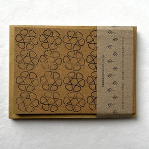 Cartes de correspondance Fleurs - Dix notes imprimées à la main en typographie avec enveloppes - Fabriquées en Angleterre