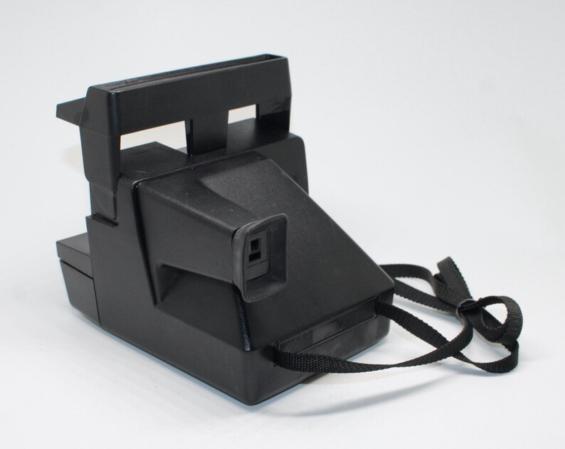 Vintage 1982 Polaroid Onestep 600 Instant Camera - the First 600 Camera ...