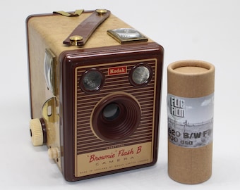 1950s Kodak Brownie Flash B 620 Film Camera with new film and retail box - Tested
