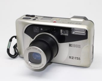 Vintage 1999 Ricoh RZ-735 35mm Film Auto-Focus Zoom Lens Compact Camera - Tested