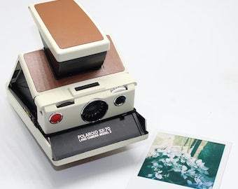 Vintage POLAROID SX-70 Land Camera, Bag & Accessories