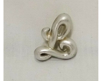 L Initial Letter Fashion Lapel Pin Silver Plastic Vintage