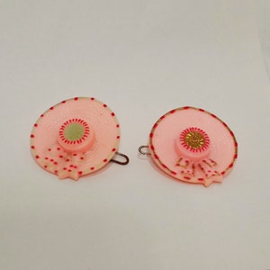 Pair Straw Hats Ribbon Barrettes Hair Clips Vintage 1&quot; Plastic Child Doll 1960s