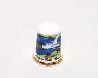 Niagara Falls Canada Thimble Souvenir Fine Bone China Vintage 1" Finsbury