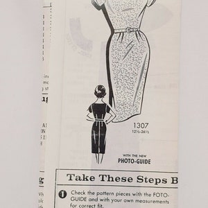 Kleid Kurzarm Größe 16 1/2 Schnittmuster Vor geschnitten 1307 Vintage un gedruckt