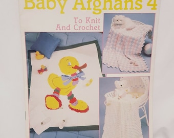 Baby Afghans 4 para tricô e crochê 7 designs folheto lazer artes 817 1989
