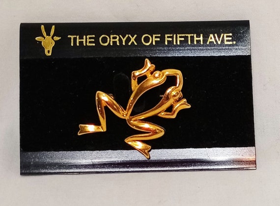 Frog Outline Open Brooch Vintage 1.5" Metal Oryx … - image 1