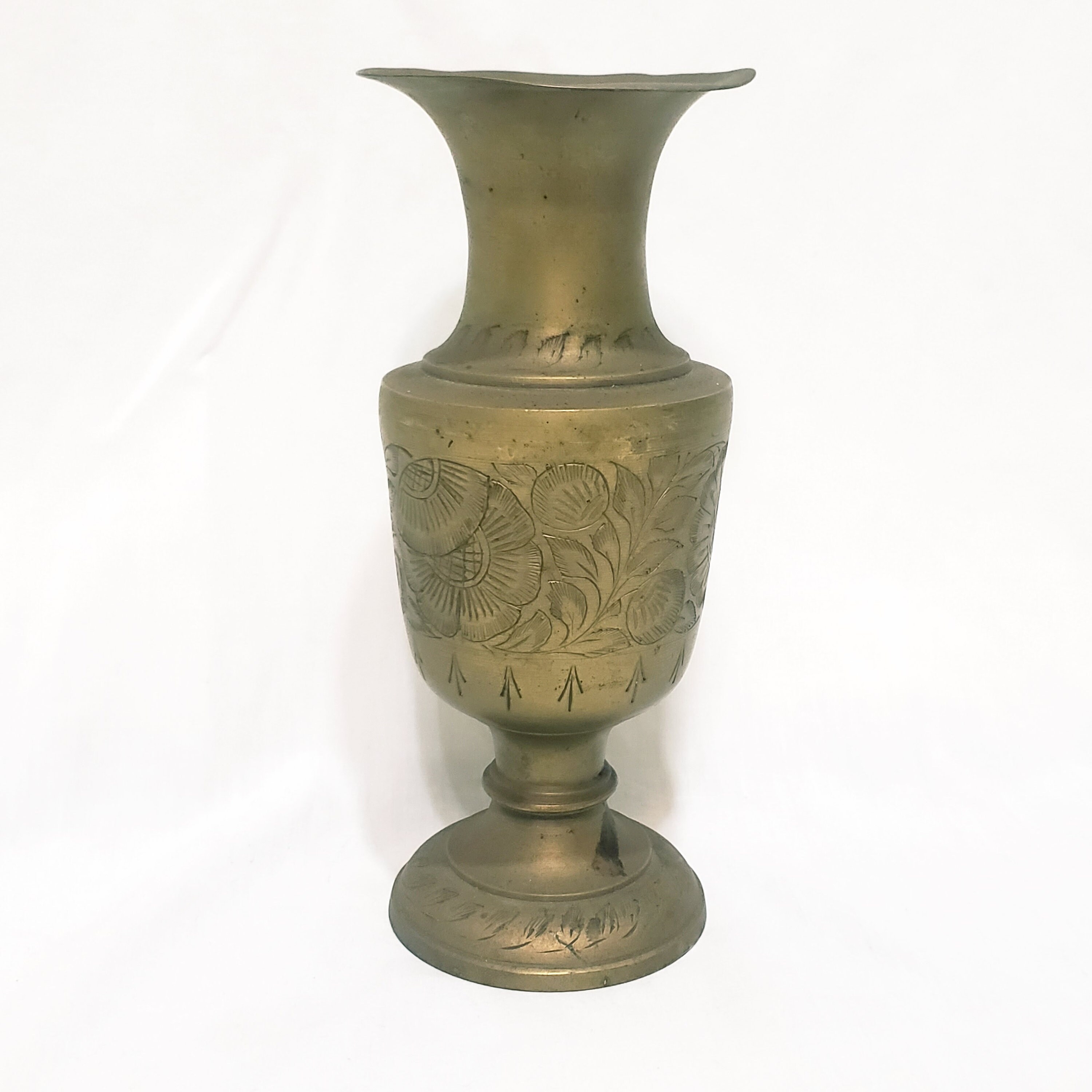 真鍮製メタルフラワーベース ヴィンテージ 8インチ エッチングデザイン