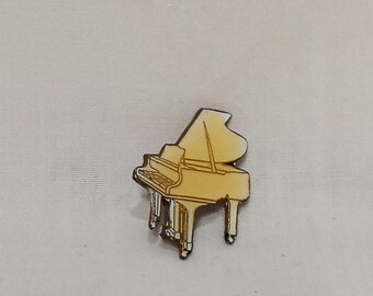 White Grand Piano Enamel Brooch Pin 1" Metal Musical Instrument