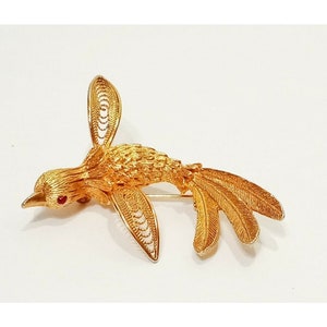 Vintage Bird Filigree Gold Tone Red Rhinestone Eyes Brooch Pin 2" JJ Jonette