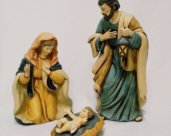 Nativity Set Christmas Baby Jesus Joseph Mary 9" Ceramic Green Tan Lantern