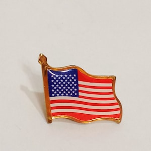 Vintage American Flag U.S.A. Lapel Pin 3/4&quot; Red White Blue Patriotic