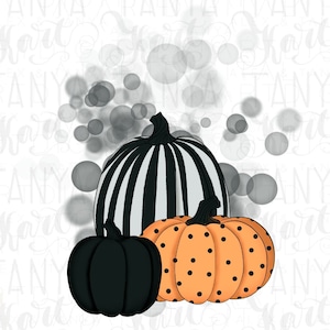 Puede incluir: Ilustraci&oacute;n de tres calabazas. Una calabaza grande con rayas verticales blancas y negras, una calabaza naranja mediana con lunares negros y una calabaza negra peque&ntilde;a. Todas tienen tallos negros sobre un fondo blanco.